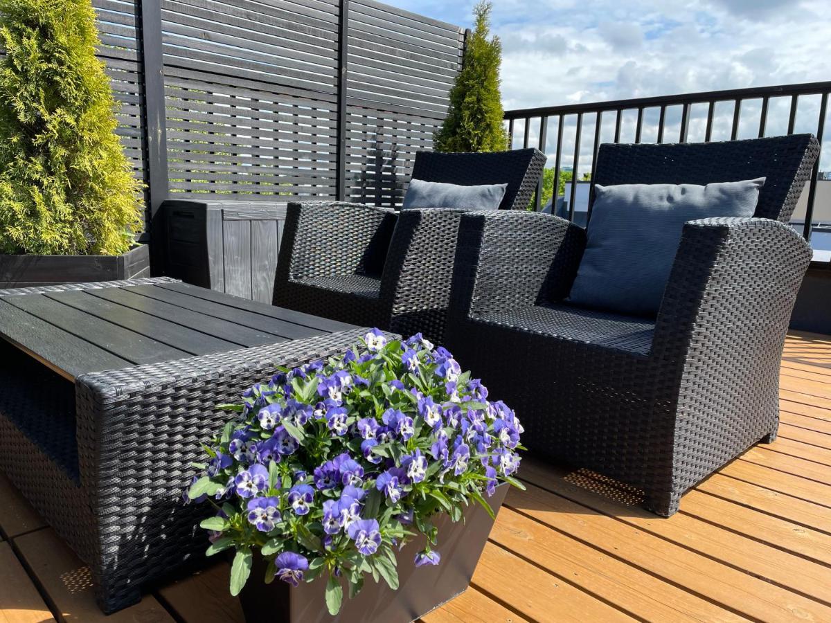 City Terrace Apartment Avangard - Large Private Roof Terrace Tallinn Exterior photo
